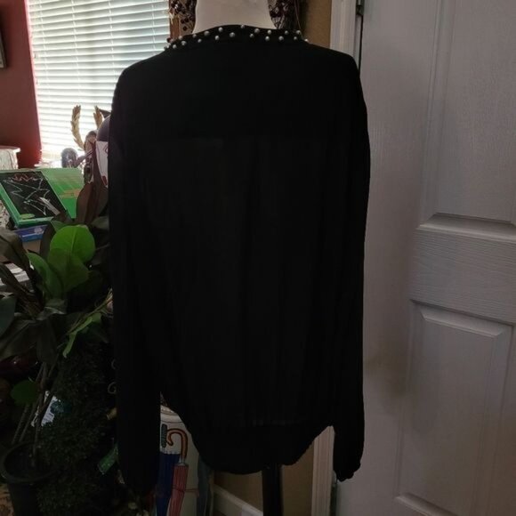 New Torrid Blouse Top Black Pearl Pearls Beaded Embellished Career Size 2 2x - Picture 4 of 9